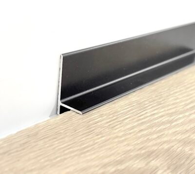 rodapié minimalista negro cliplist 25x15