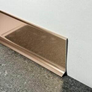 rodapie cobre brillante