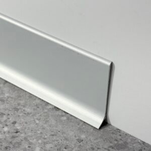 rodapié de aluminio plata mate
