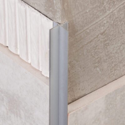 esquina de pared de aluminio